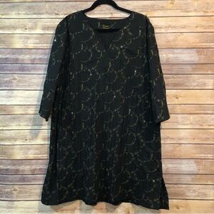 Couture Accessories, Glitzy Tunic, size 2X. In excellent condition!